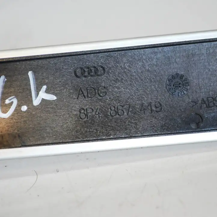 Audi A3/S3 8P (2008 - 2013) 8P4867419 Прочая отделка задней двери — фото 3