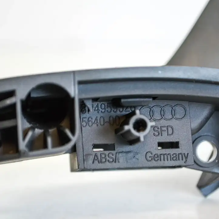 Audi A3/S3 8P (2008 - 2013) 8P4959528 Прочие детали салона — фото 4