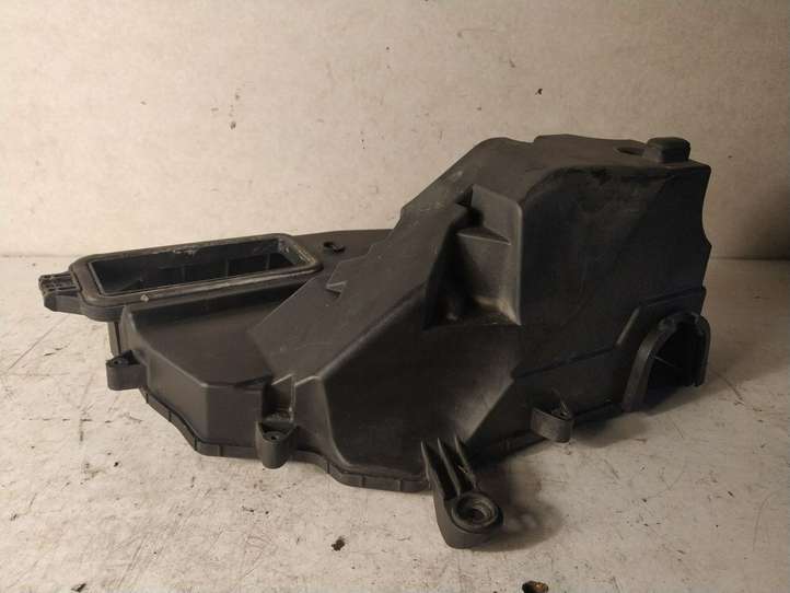 Audi A6 (2004 - 2008)  4F2907355 Крышка ящика предохранителей