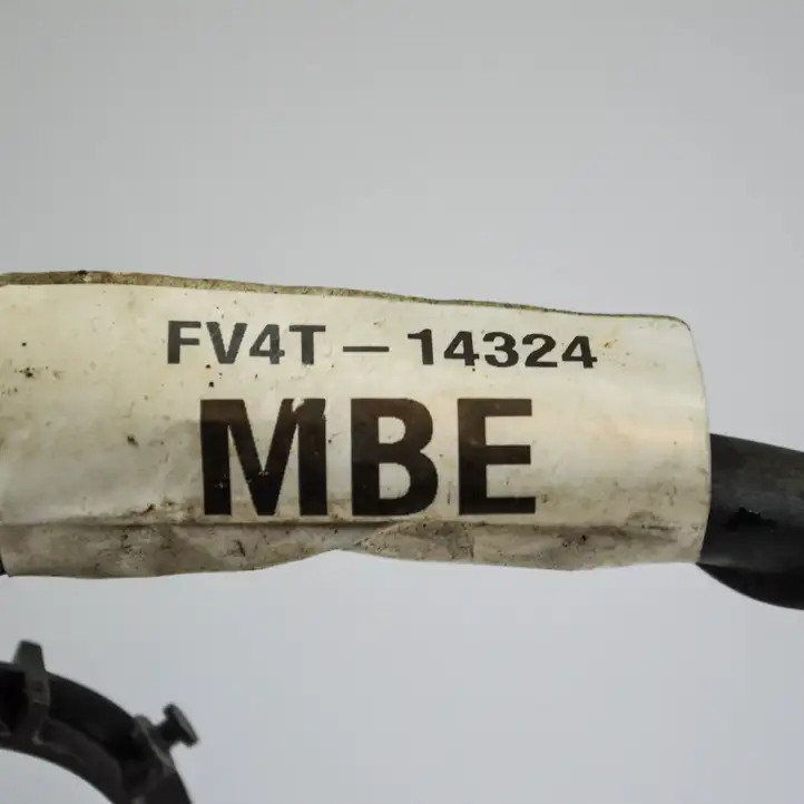 Ford Kuga II (2013 - 2019) FV4T14324MBE Минусовой провод аккумулятора — фото 4