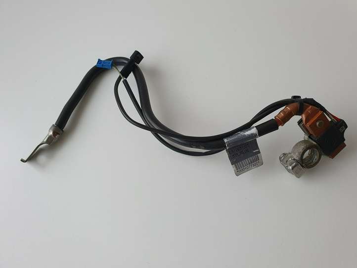 BMW 5 E60 E61 (2004 - 2010)  6970681 Минусовый провод (аккумулятора)