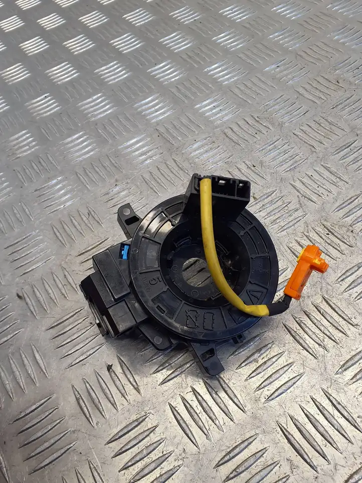 Toyota Yaris (2005 - 2009) X35q844480 Контактное кольцо SRS — фото 1