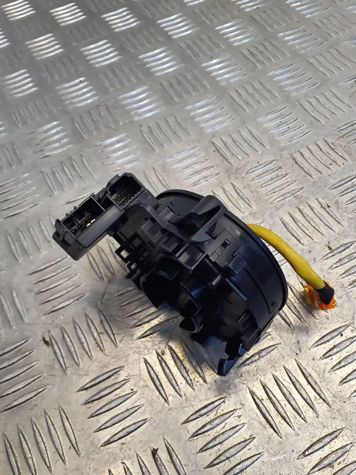 Toyota Yaris (2005 - 2009) X35q844480 Контактное кольцо SRS — фото 5