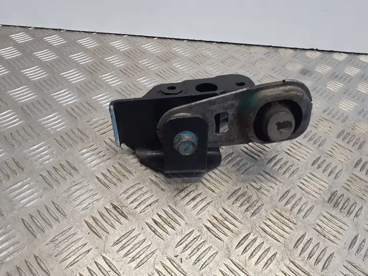 Nissan Qashqai (2013 - 2017) Подушка КПП — фото 1