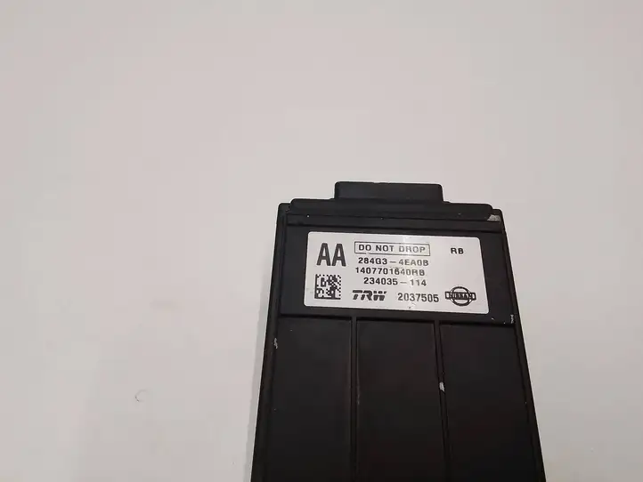 Nissan Qashqai (2013 - 2017) 284G34EA0B Камера в лобовом стекле — фото 3