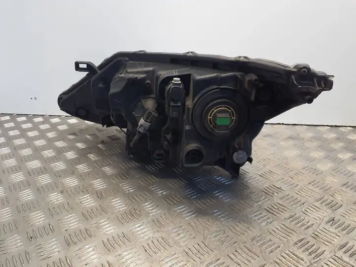 Nissan Qashqai (2013 - 2017) Передняя фара — фото 4
