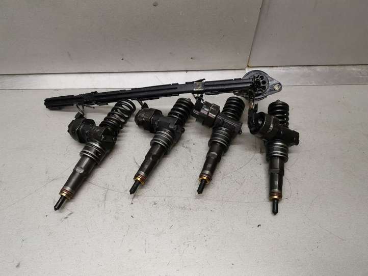 Volkswagen Sharan (2000 - 2003)  038130073H Комплект жиклеров (форсунок)