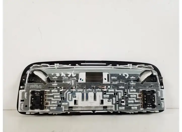 Mercedes-Benz E W212 (2009 - 2016) A2128205001 Задняя подсветка — фото 3