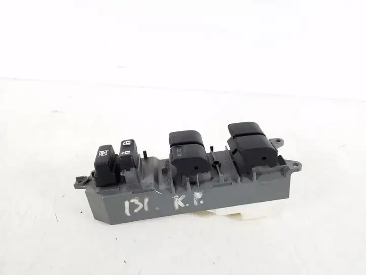 Toyota Auris 150 (2006 - 2012) 84820-02210 Блок кнопок стеклоподъемников — фото 2