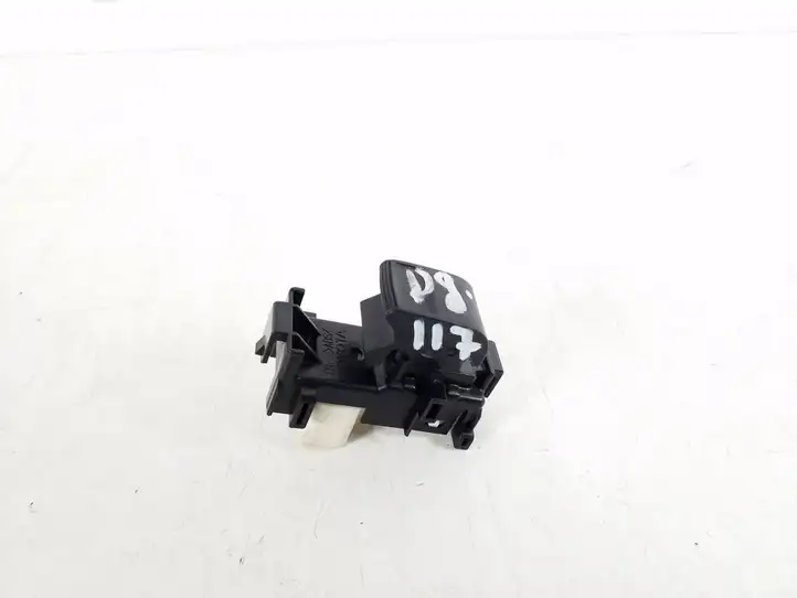 Toyota Auris 150 (2006 - 2012) 192829 Кнопка стеклоподъемников — фото 3