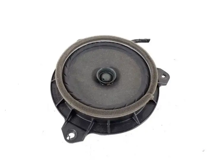 Toyota Auris 150 (2006 - 2012) 86160-52220 Динамики задних дверей — фото 1