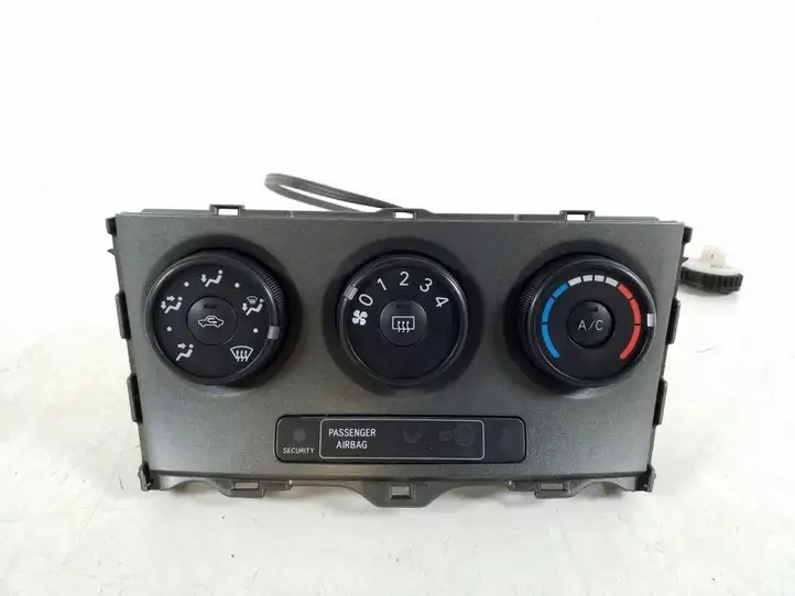 Toyota Auris 150 (2006 - 2012) 55406-02160 Блок управления кондиционером — фото 2