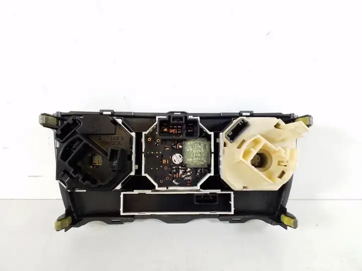 Toyota Auris 150 (2006 - 2012) 55406-02160 Блок управления кондиционером — фото 5