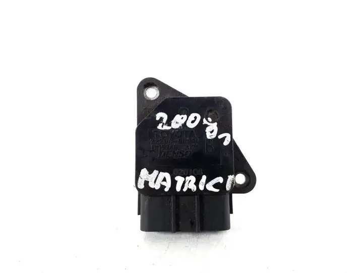 Toyota Matrix (E130) (2001 - 2008) 22204-0D030 Датчик массового расхода воздуха — фото 2