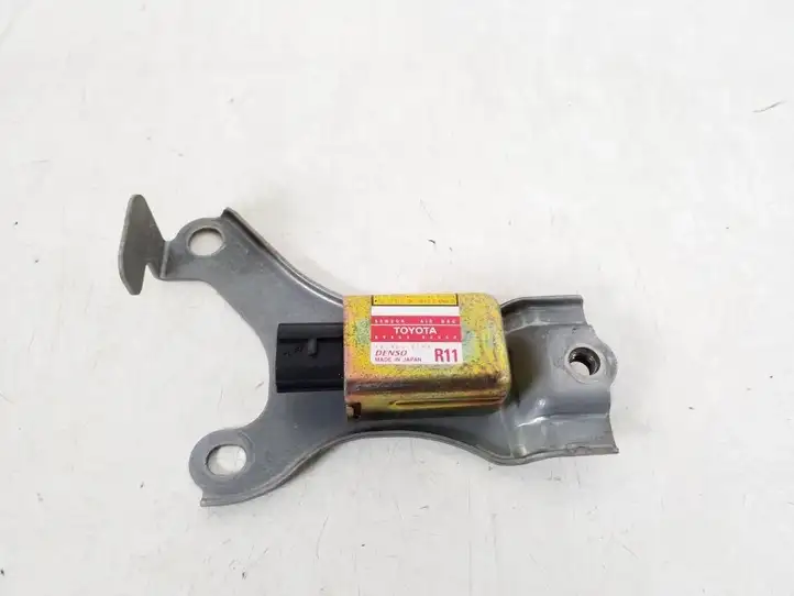 Toyota Yaris Verso (1999 - 2005) 89860-52050 Датчик удара SRS — фото 1