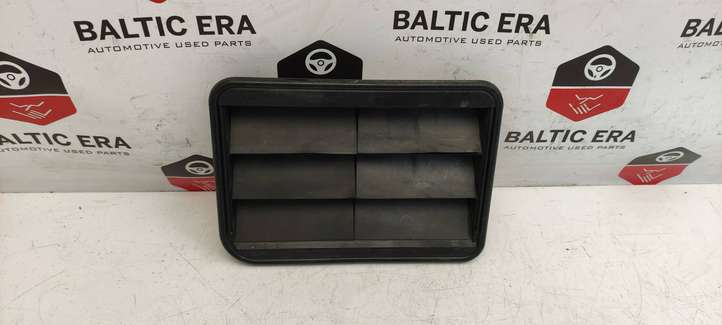 BMW 4 F32 F33 (2013 - 2017)  9176945 Вентиляционная решётка