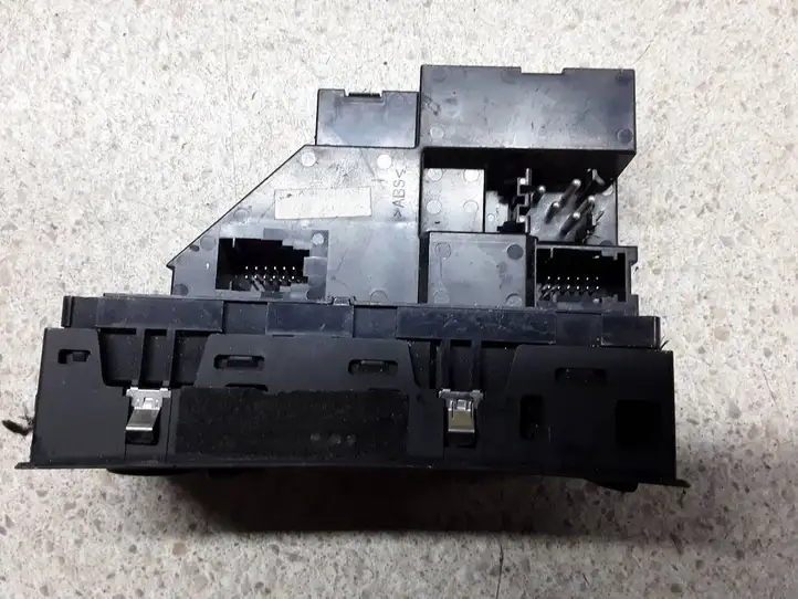 BMW X5 E70 (2006 - 2013) 6916603 Кнопка стеклоподъемников — фото 2