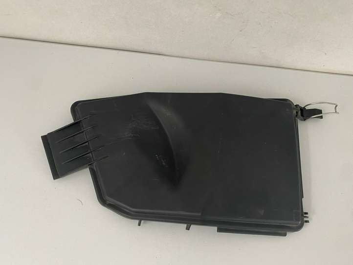 Mercedes-Benz C W203 (2000 - 2007)  2035450203 Крышка ящика предохранителей