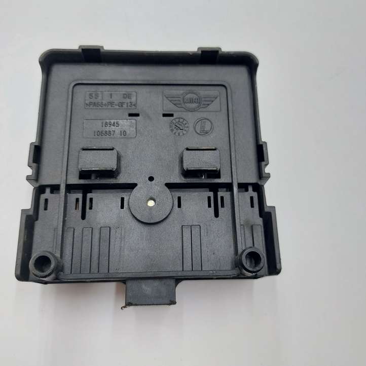 Mini Countryman (2010 - 2016)  V49136726 Предохранитель