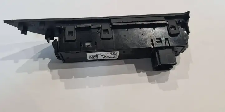 BMW 3 F30 F35 F31 (2012 - 2018) 9252913 Блок кнопок на панели — фото 3