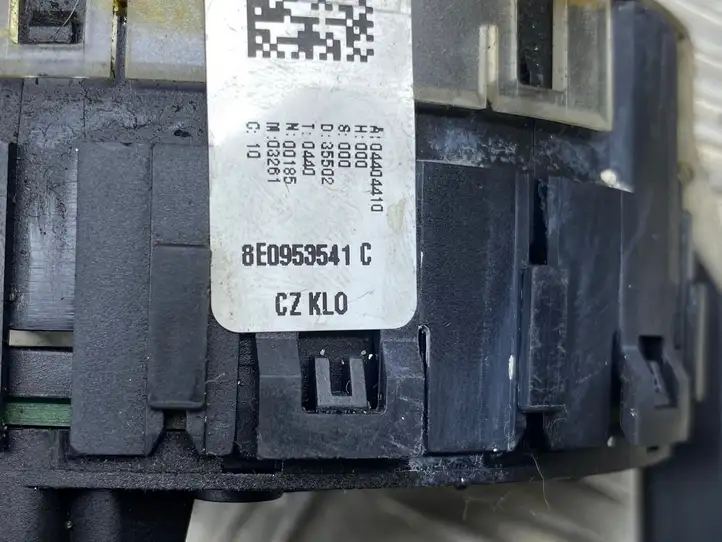 Audi A4 S4 B6 8E 8H (2000 - 2006) 8E0953541C Контактное кольцо SRS — фото 2
