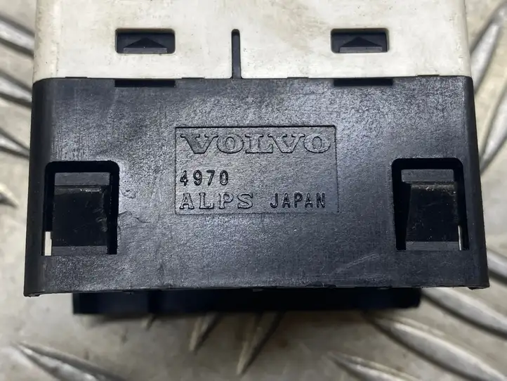 Volvo S40, V40 (2000 - 2004) 889988 Другие включатели / ручки/ переключатели — фото 2