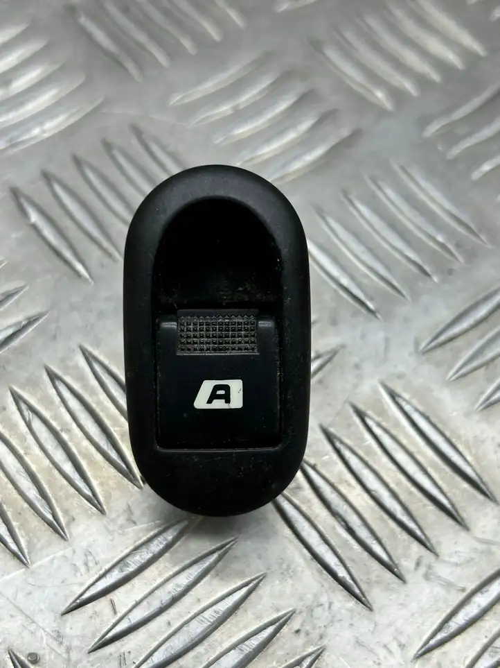 Citroen C2 (2003 - 2008) 96401469XT Кнопка стеклоподъемников — фото 1