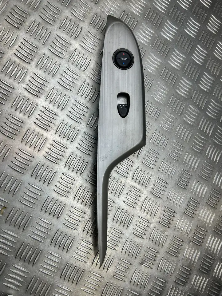 Honda Civic (2006 - 2011) 83590SMGE120UHS Блок кнопок стеклоподъемников — фото 1