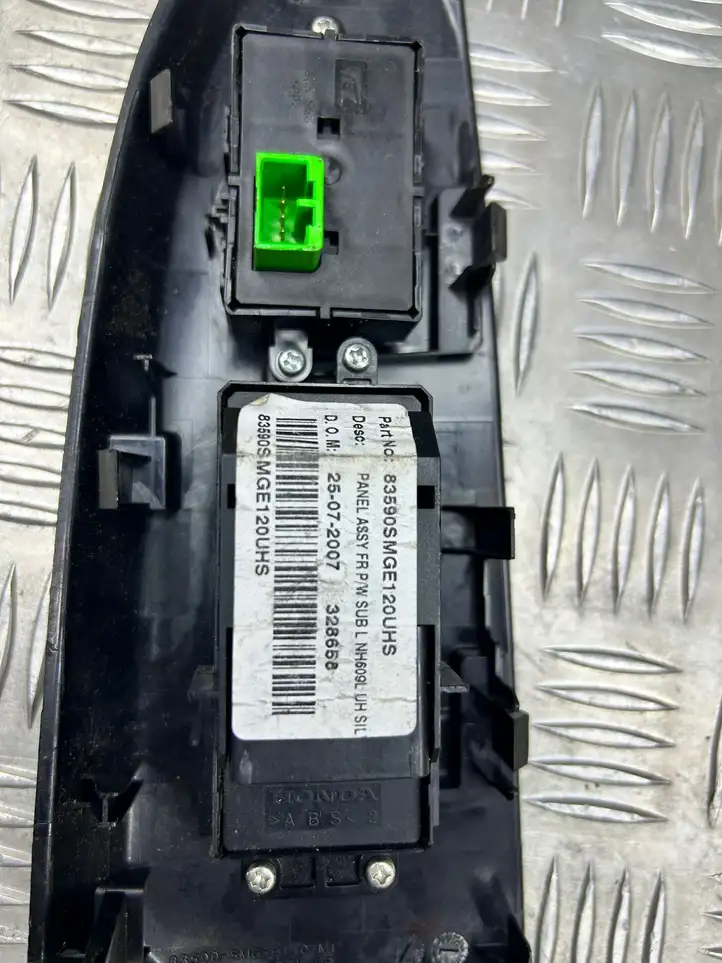 Honda Civic (2006 - 2011) 83590SMGE120UHS Блок кнопок стеклоподъемников — фото 2