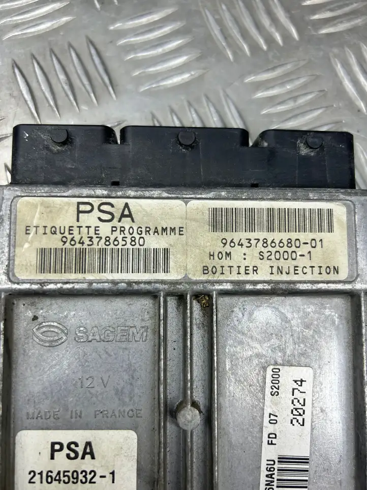 Citroen Xsara Picasso (1999 - 2012) 9643786580 Блок управления двигателем (ЭБУ) — фото 2