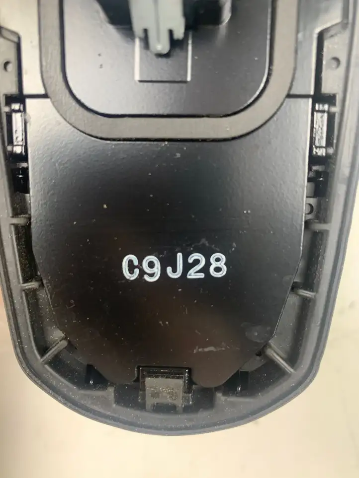 Lexus RX 450H (2019 - ) C9J28 GPS антенна — фото 2