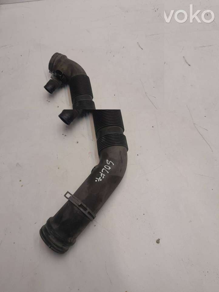 Volkswagen Golf Plus (2004 - 2008)  1K0129684F Деталь (детали) канала забора воздуха