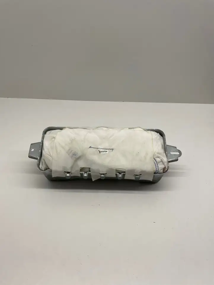 Jeep Grand Cherokee (2010 - 2021) P68195938AA Подушка безопасности пассажира — фото 1