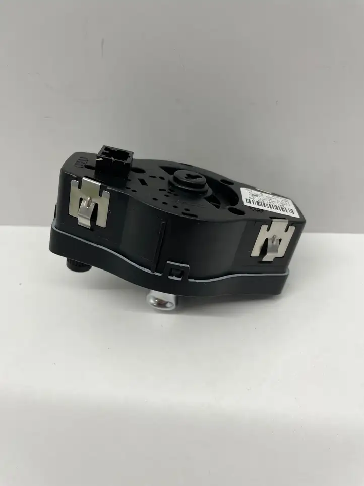 Audi A4 S4 B8 8K (2007 - 2011) 8k0941531 Включатель фонарей — фото 3
