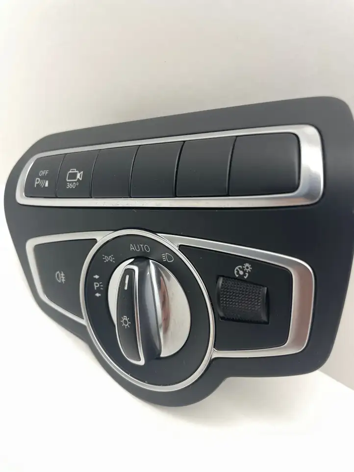 Mercedes-Benz C W205 (2014 - 2021) A2059051810 Включатель фонарей — фото 3