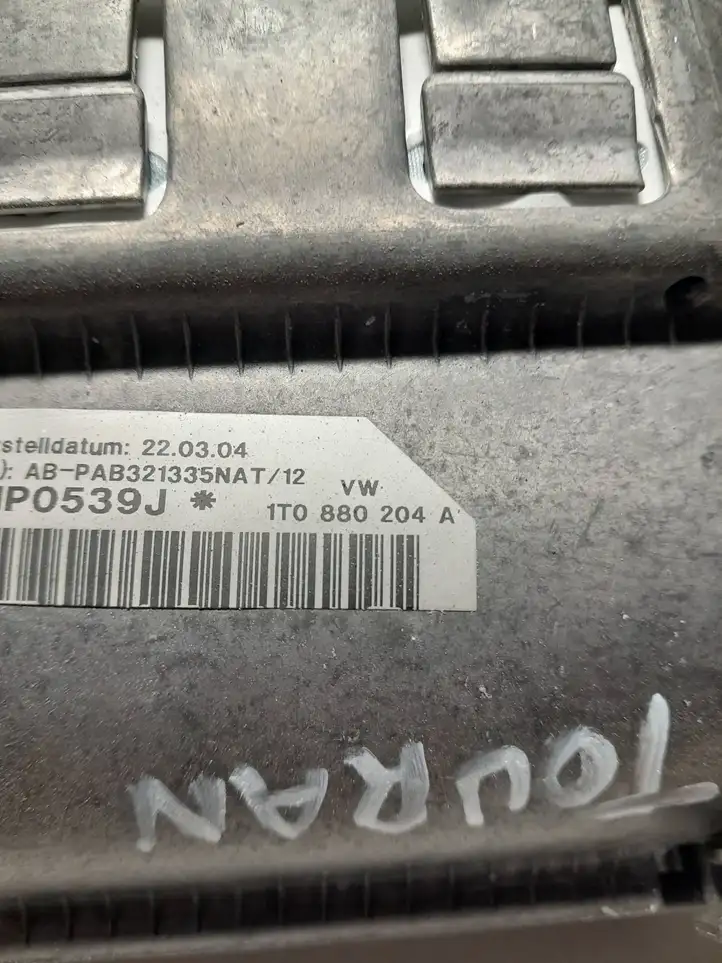 Volkswagen Touran I (2003 - 2010) 1T0880204A Подушка безопасности пассажира — фото 2
