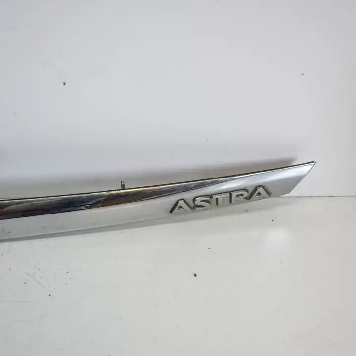 Opel Astra H (2004 - 2009) 13105814 Другая часть кузова — фото 2