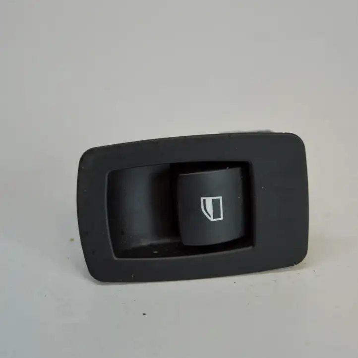 BMW 3 E90 E91 (2005 - 2012) 6945874 Кнопка стеклоподъемников — фото 1