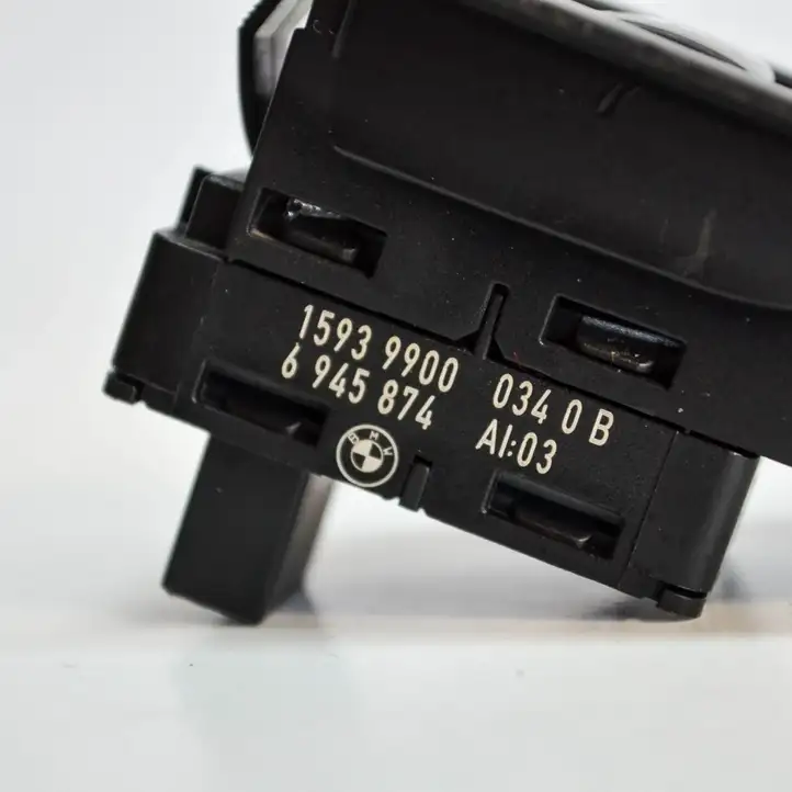 BMW 3 E90 E91 (2005 - 2012) 6945874 Кнопка стеклоподъемников — фото 4