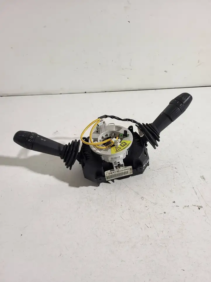 Fiat Stilo (2001 - 2010) 07353682470 Комплект ручек — фото 2