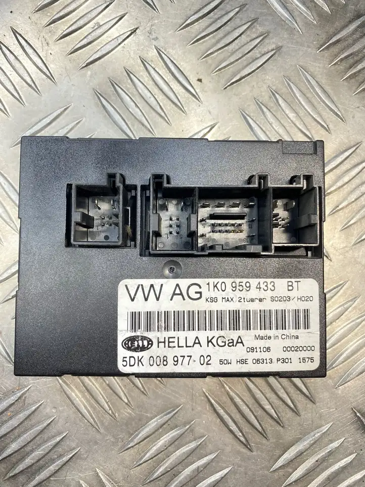 Volkswagen Touran I (2003 - 2010) 1K0959433BT Модуль комфорта — фото 1
