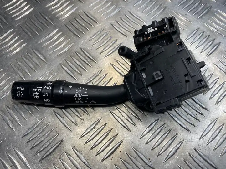 Toyota Avensis T250 (2006 - 2009) 173654 Переключатель стеклоочистителей — фото 1