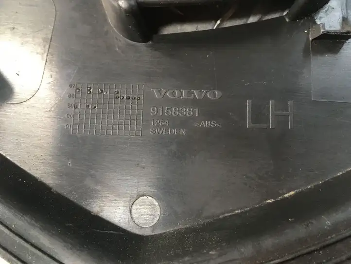 Volvo S80 (1998 - 2004) 9158381 Прочие детали салона — фото 2