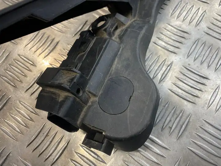 Skoda Octavia Mk2 (1Z) (2004 - 2013) 1K1721503P Педаль акселератора — фото 3
