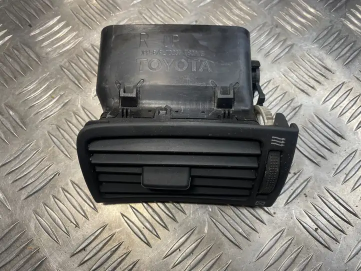 Toyota Avensis T250 (2006 - 2009) 8500 Боковой воздушный дефлектор — фото 8
