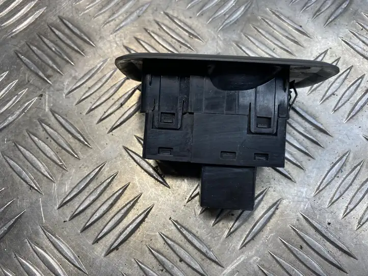 (1997 - 2000) 8685288 Кнопка стеклоподъемников — фото 6