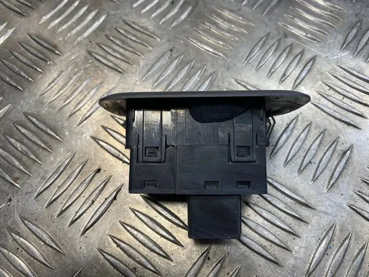 Volvo XC90 (2002 - 2006) 8685288 Блок кнопок стеклоподъемников — фото 6