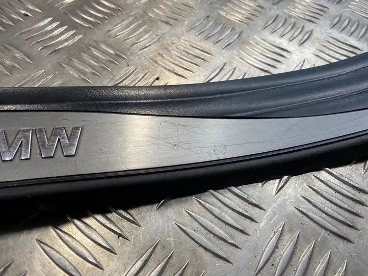 BMW 5 E60 E61 (2004 - 2010) 7074511 Внутренняя отделка заднего порога — фото 3