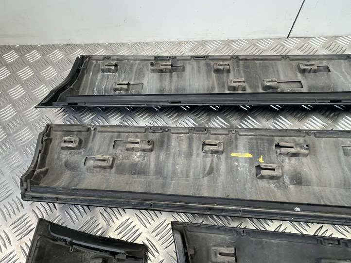 Audi Q7 (2005 - 2009)  4L0854960D Обвес полный комплект
