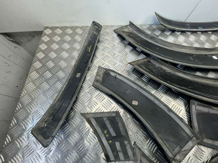 Audi Q7 (2005 - 2009)  4L0853828 Обвес полный комплект